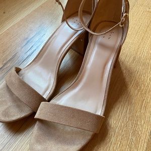A New Day Michaela Pumps - Taupe